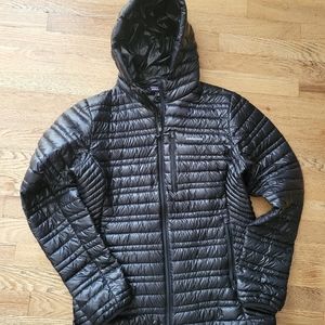 Hooded Patagonia Puffer-Great Condition